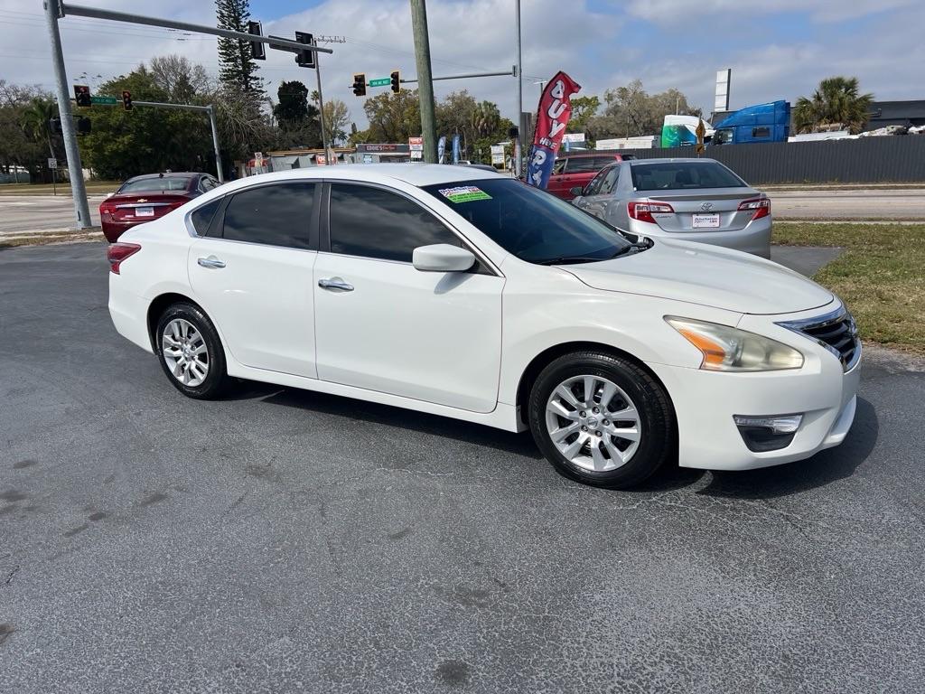 photo of 2013 NISSAN ALTIMA 4DR
