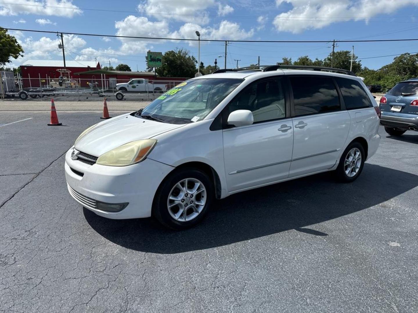 2005 WHITE TOYOTA SIENNA XLE (5TDZA22C45S) with an 3.3L engine, Automatic transmission, located at 2929 9th St. West, Bradenton, 34205, (941) 242-2810, 27.473591, -82.570679 - Thanks for inquring into DriveNation USA! All vehicles listed can be viewed at www.drivenationusa.com for vehicle history reports and additonal info. We cannot quote any terms such as down payments or monthly payments without an application. You can apply directly at www.drivenationusa.com or by con - Photo#3