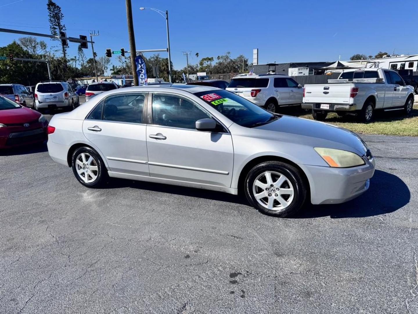 2005 SILVER HONDA ACCORD EX (1HGCM665X5A) with an 3.0L engine, Automatic transmission, located at 2929 9th St. West, Bradenton, 34205, (941) 242-2810, 27.473591, -82.570679 - Photo#0