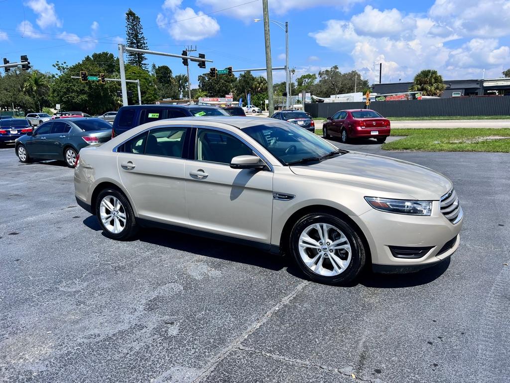 photo of 2017 FORD TAURUS 4DR