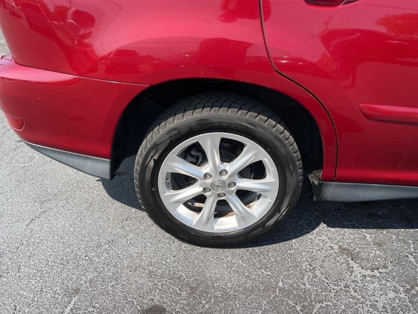 2009 RED LEXUS RX 350 (2T2HK31U49C) with an 3.5L engine, Automatic transmission, located at 2929 9th St. West, Bradenton, 34205, (941) 242-2810, 27.473591, -82.570679 - Thanks for inquring into DriveNation USA! All vehicles listed can be viewed at www.drivenationusa.com for vehicle history reports and additonal info. We cannot quote any terms such as down payments or monthly payments without an application. You can apply directly at www.drivenationusa.com or by con - Photo#14