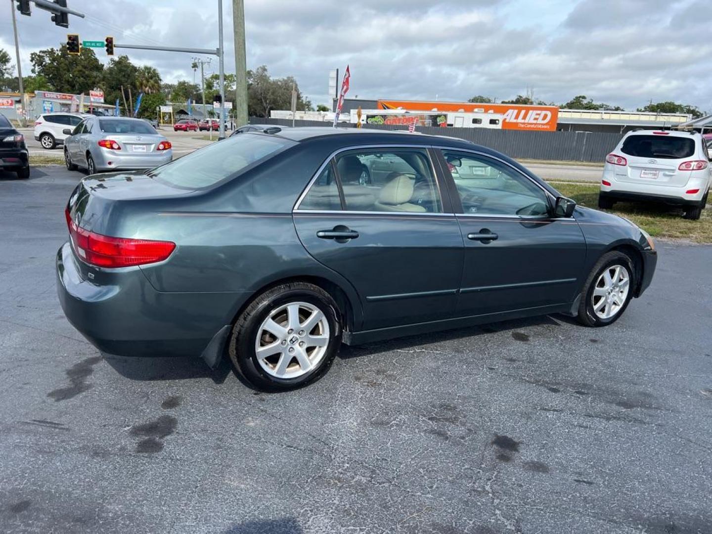 2005 HONDA ACCORD EX (1HGCM66595A) with an 3.0L engine, Automatic transmission, located at 2929 9th St. West, Bradenton, 34205, (941) 242-2810, 27.473591, -82.570679 - Thanks for inquring into DriveNation USA! All vehicles listed can be viewed at www.drivenationusa.com for vehicle history reports and additonal info. We cannot quote any terms such as down payments or monthly payments without an application. You can apply directly at www.drivenationusa.com or by con - Photo#7