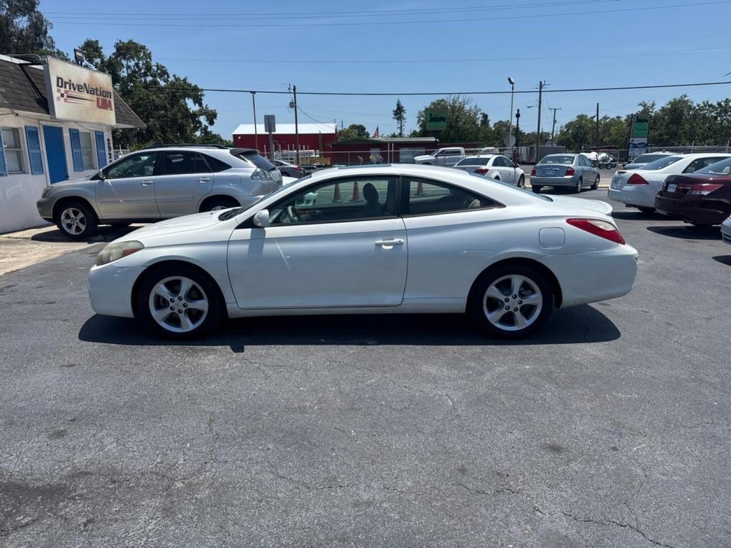 2007 WHITE TOYOTA CAMRY SOLARA SE (4T1CA30P17U) with an 3.3L engine, Automatic transmission, located at 2929 9th St. West, Bradenton, 34205, (941) 242-2810, 27.473591, -82.570679 - Thanks for inquring into DriveNation USA! All vehicles listed can be viewed at www.drivenationusa.com for vehicle history reports and additonal info. We cannot quote any terms such as down payments or monthly payments without an application. You can apply directly at www.drivenationusa.com or by con - Photo#4