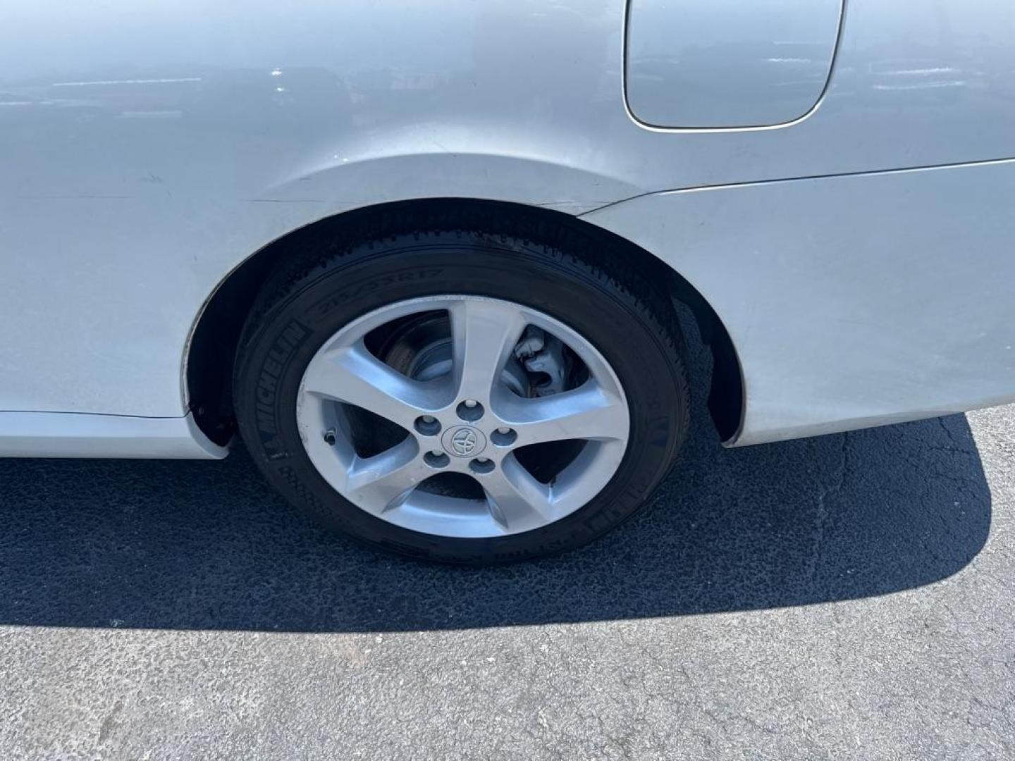 2007 WHITE TOYOTA CAMRY SOLARA SE (4T1CA30P17U) with an 3.3L engine, Automatic transmission, located at 2929 9th St. West, Bradenton, 34205, (941) 242-2810, 27.473591, -82.570679 - Thanks for inquring into DriveNation USA! All vehicles listed can be viewed at www.drivenationusa.com for vehicle history reports and additonal info. We cannot quote any terms such as down payments or monthly payments without an application. You can apply directly at www.drivenationusa.com or by con - Photo#9