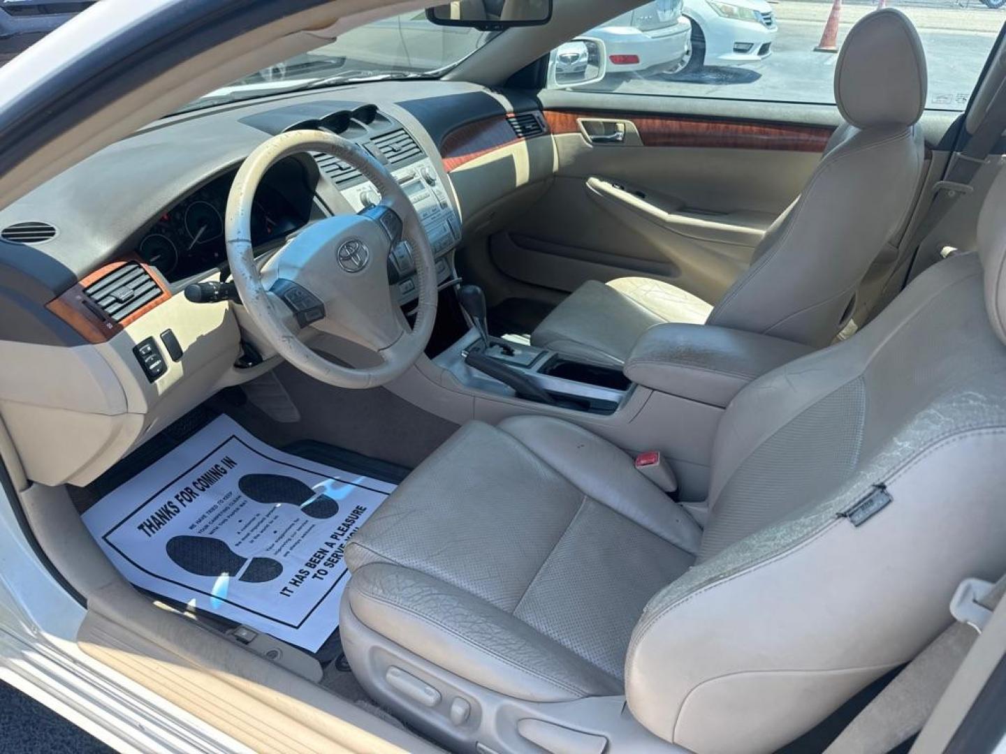 2007 WHITE TOYOTA CAMRY SOLARA SE (4T1CA30P17U) with an 3.3L engine, Automatic transmission, located at 2929 9th St. West, Bradenton, 34205, (941) 242-2810, 27.473591, -82.570679 - Thanks for inquring into DriveNation USA! All vehicles listed can be viewed at www.drivenationusa.com for vehicle history reports and additonal info. We cannot quote any terms such as down payments or monthly payments without an application. You can apply directly at www.drivenationusa.com or by con - Photo#11