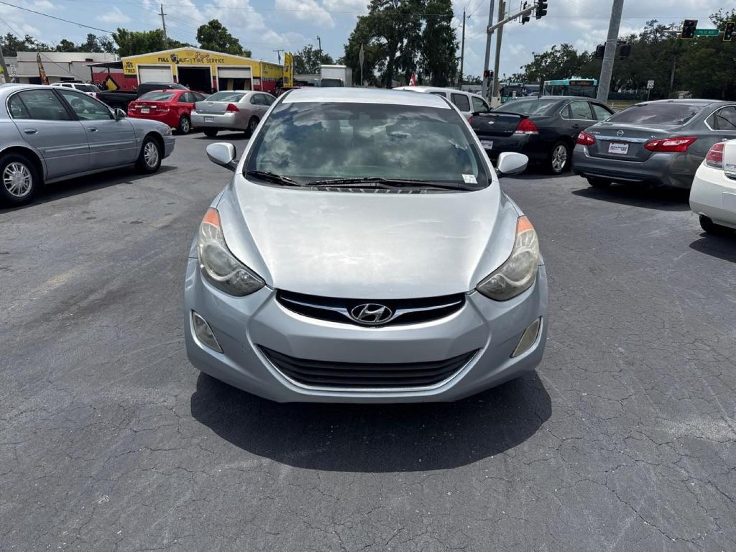 2013 SILVER HYUNDAI ELANTRA GLS (5NPDH4AE9DH) with an 1.8L engine, Automatic transmission, located at 2929 9th St. West, Bradenton, 34205, (941) 242-2810, 27.473591, -82.570679 - Photo#2