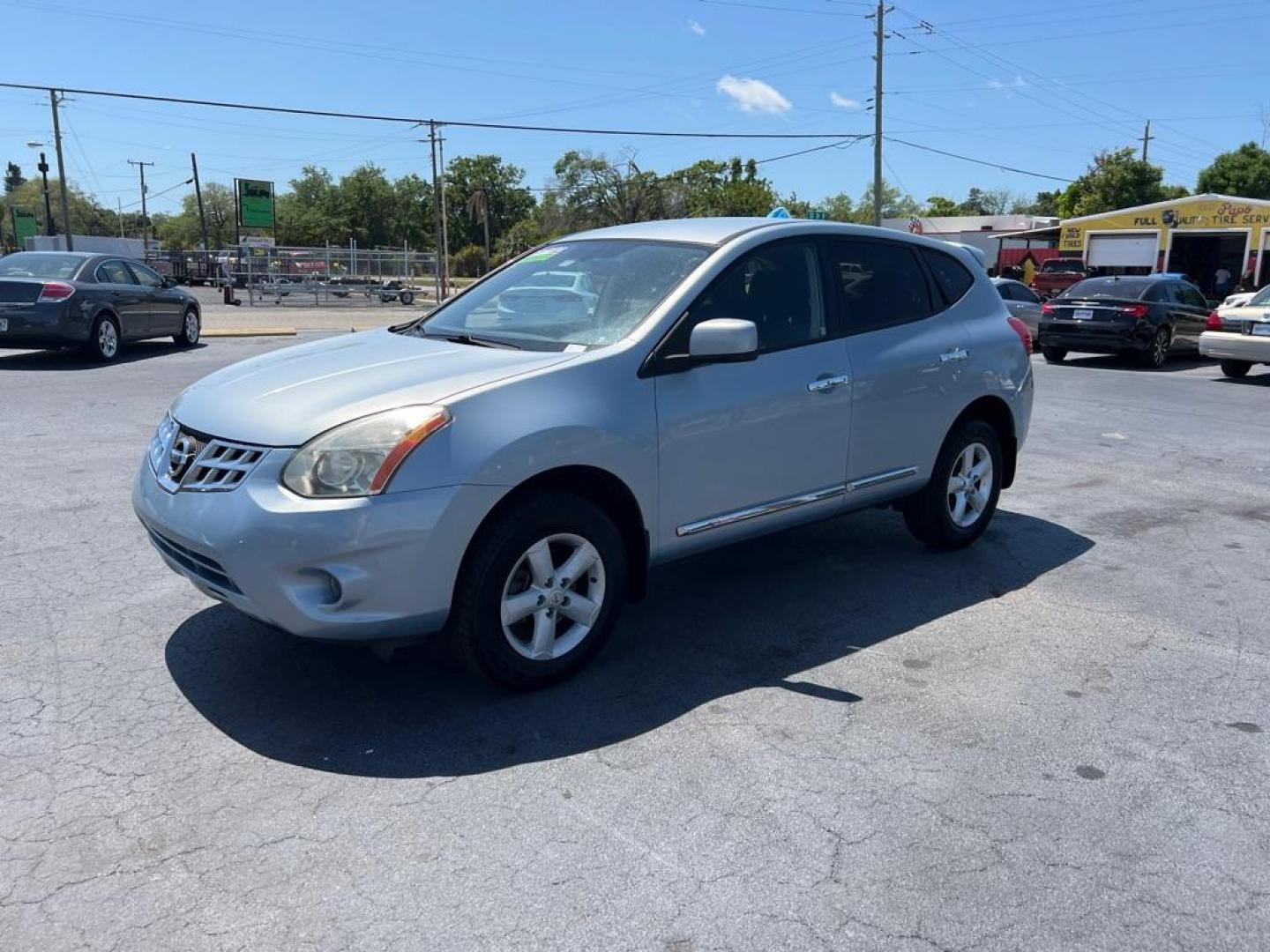 2013 SILVER NISSAN ROGUE S (JN8AS5MT6DW) with an 2.5L engine, Continuously Variable transmission, located at 2929 9th St. West, Bradenton, 34205, (941) 242-2810, 27.473591, -82.570679 - Thanks for inquring into DriveNation USA! All vehicles listed can be viewed at www.drivenationusa.com for vehicle history reports and additonal info. We cannot quote any terms such as down payments or monthly payments without an application. You can apply directly at www.drivenationusa.com or by con - Photo#3
