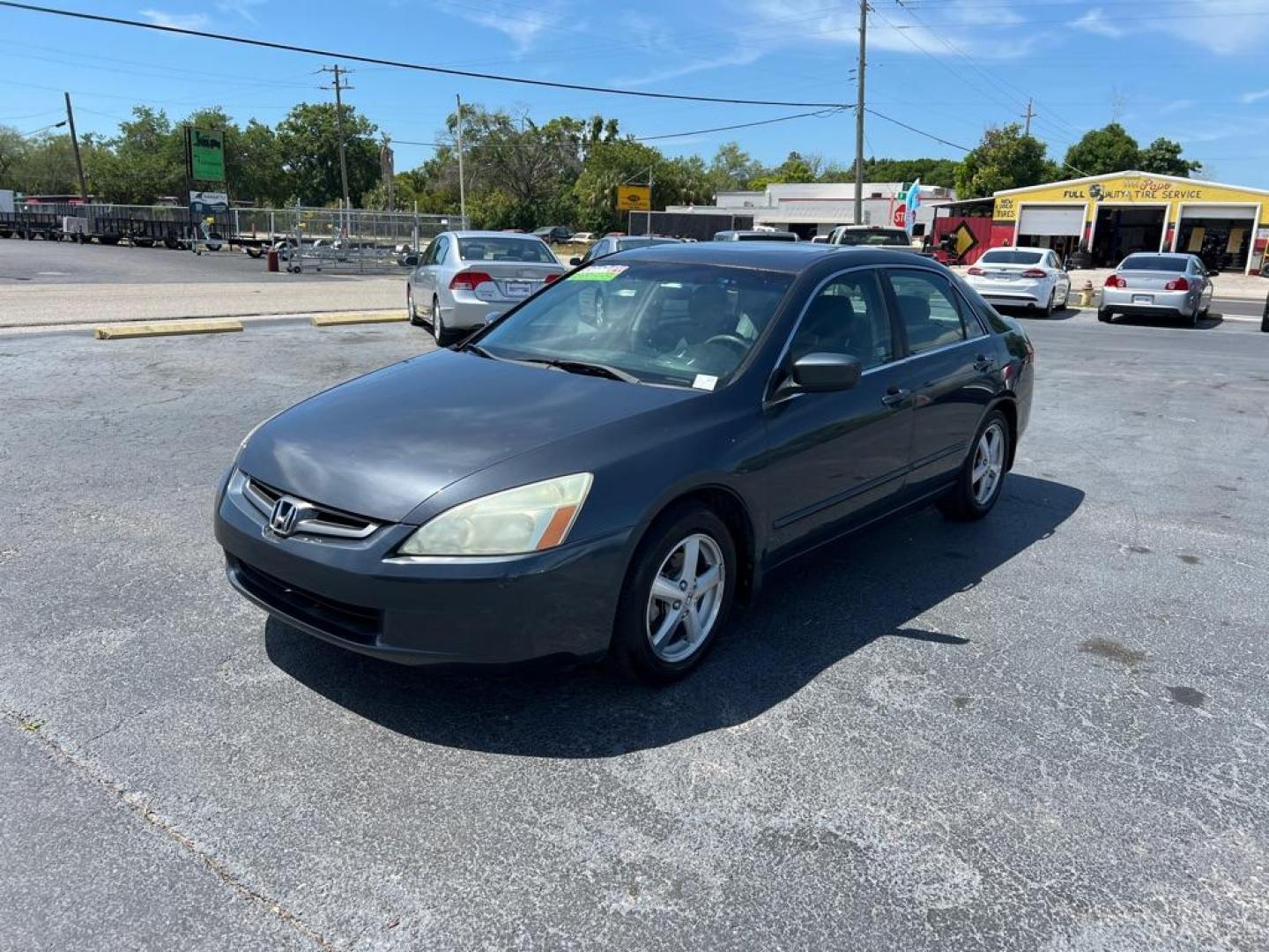 2004 GRAY HONDA ACCORD EX (1HGCM56834A) with an 2.4L engine, Automatic transmission, located at 2929 9th St. West, Bradenton, 34205, (941) 242-2810, 27.473591, -82.570679 - Thanks for inquring into DriveNation USA! All vehicles listed can be viewed at www.drivenationusa.com for vehicle history reports and additonal info. We cannot quote any terms such as down payments or monthly payments without an application. You can apply directly at www.drivenationusa.com or by con - Photo#4