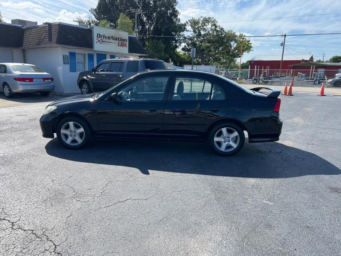 2005 BLACK HONDA CIVIC EX (2HGES26765H) with an 1.7L engine, Automatic transmission, located at 2929 9th St. West, Bradenton, 34205, (941) 242-2810, 27.473591, -82.570679 - Thanks for inquring into DriveNation USA! All vehicles listed can be viewed at www.drivenationusa.com for vehicle history reports and additonal info. We cannot quote any terms such as down payments or monthly payments without an application. You can apply directly at www.drivenationusa.com or by con - Photo#4