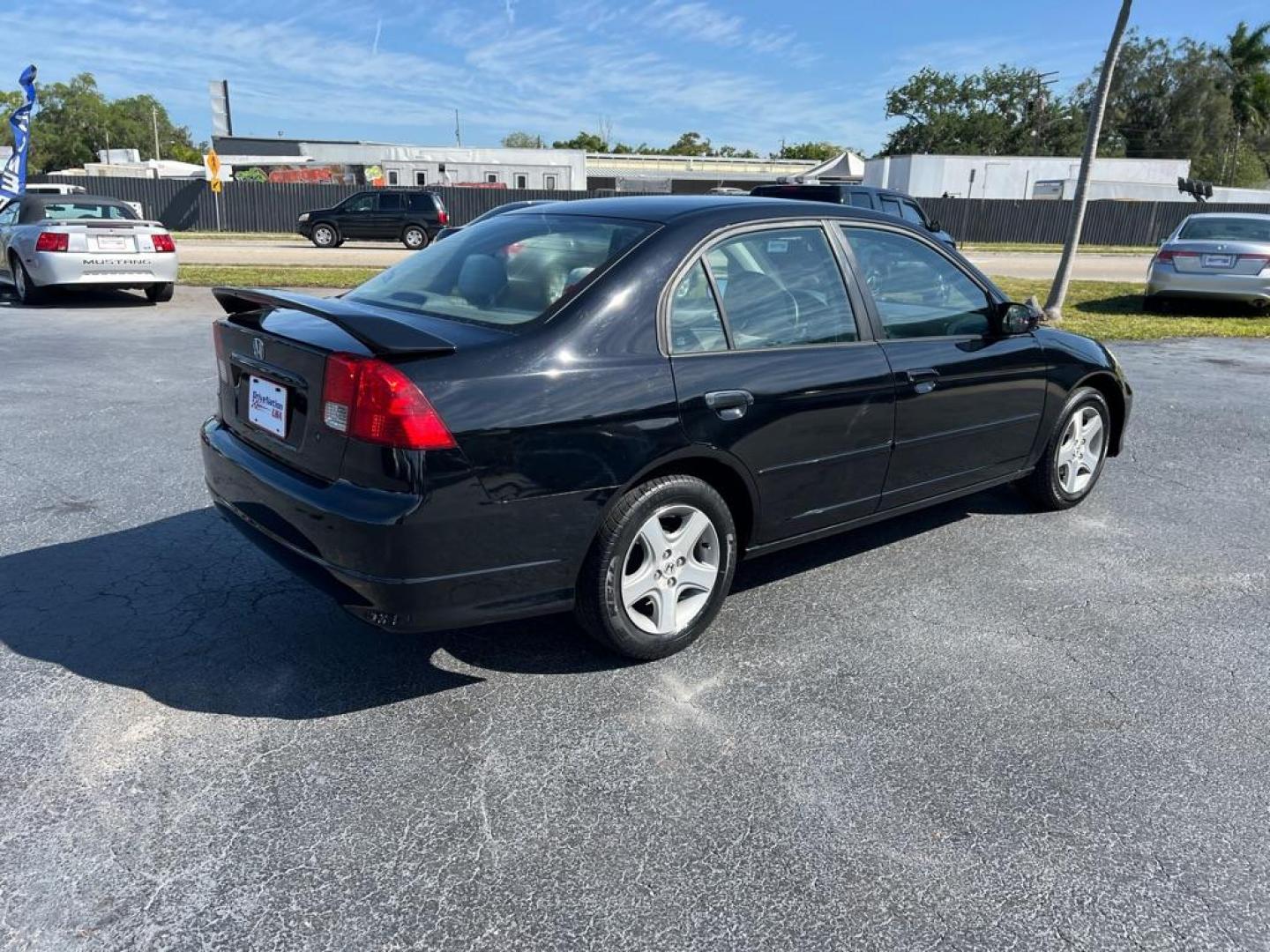 2005 BLACK HONDA CIVIC EX (2HGES26765H) with an 1.7L engine, Automatic transmission, located at 2929 9th St. West, Bradenton, 34205, (941) 242-2810, 27.473591, -82.570679 - Thanks for inquring into DriveNation USA! All vehicles listed can be viewed at www.drivenationusa.com for vehicle history reports and additonal info. We cannot quote any terms such as down payments or monthly payments without an application. You can apply directly at www.drivenationusa.com or by con - Photo#7