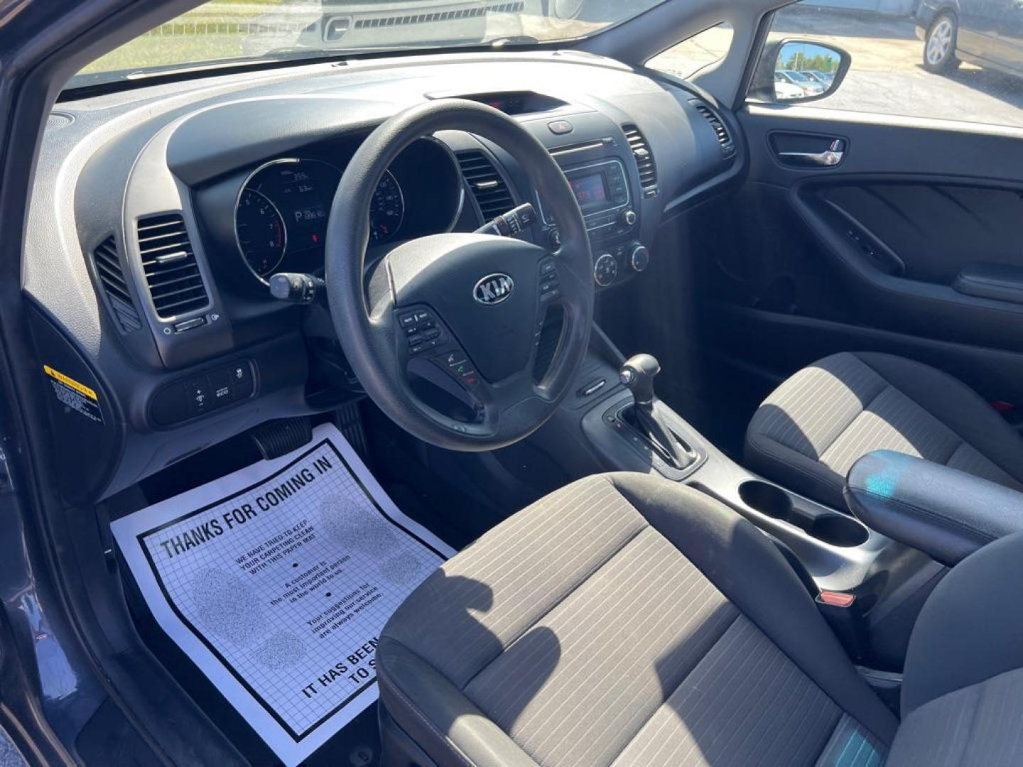 2014 BLUE KIA FORTE LX (KNAFX4A66E5) with an 1.8L engine, Automatic transmission, located at 2929 9th St. West, Bradenton, 34205, (941) 242-2810, 27.473591, -82.570679 - Thanks for inquring into DriveNation USA! All vehicles listed can be viewed at www.drivenationusa.com for vehicle history reports and additonal info. We cannot quote any terms such as down payments or monthly payments without an application. You can apply directly at www.drivenationusa.com or by con - Photo#10