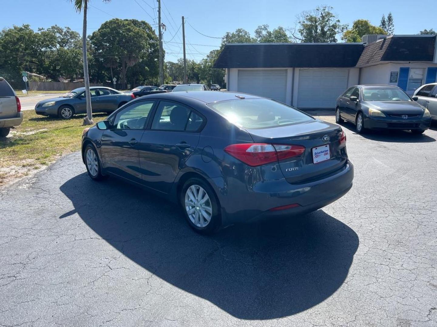 2014 BLUE KIA FORTE LX (KNAFX4A66E5) with an 1.8L engine, Automatic transmission, located at 2929 9th St. West, Bradenton, 34205, (941) 242-2810, 27.473591, -82.570679 - Thanks for inquring into DriveNation USA! All vehicles listed can be viewed at www.drivenationusa.com for vehicle history reports and additonal info. We cannot quote any terms such as down payments or monthly payments without an application. You can apply directly at www.drivenationusa.com or by con - Photo#6
