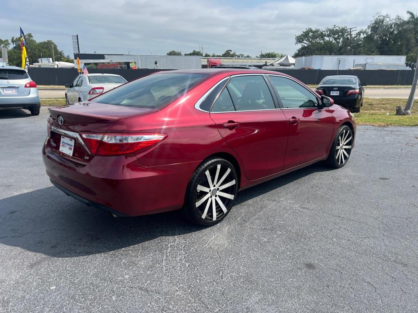 2016 RED TOYOTA CAMRY SE (4T1BF1FK8GU) with an 2.5L engine, Automatic transmission, located at 2929 9th St. West, Bradenton, 34205, (941) 242-2810, 27.473591, -82.570679 - Thanks for inquring into DriveNation USA! All vehicles listed can be viewed at www.drivenationusa.com for vehicle history reports and additonal info. We cannot quote any terms such as down payments or monthly payments without an application. You can apply directly at www.drivenationusa.com or by con - Photo#6
