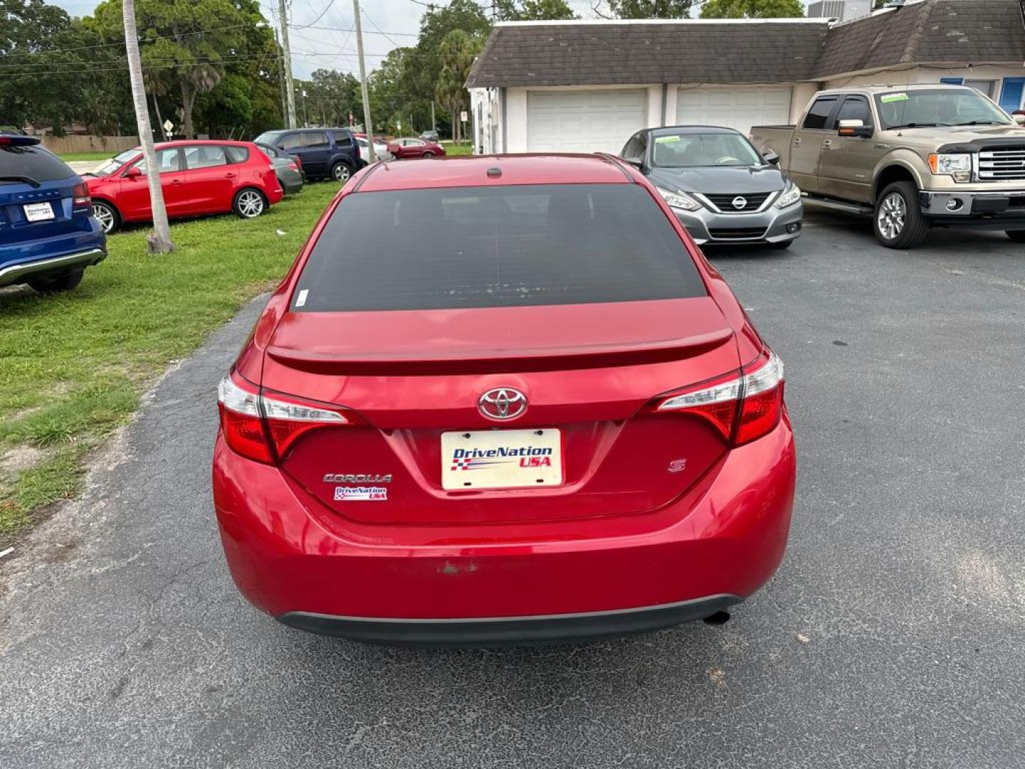 2015 RED TOYOTA COROLLA LE (5YFBURHE1FP) with an 1.8L engine, Automatic transmission, located at 2929 9th St. West, Bradenton, 34205, (941) 242-2810, 27.473591, -82.570679 - Thanks for inquring into DriveNation USA! All vehicles listed can be viewed at www.drivenationusa.com for vehicle history reports and additonal info. We cannot quote any terms such as down payments or monthly payments without an application. You can apply directly at www.drivenationusa.com or by con - Photo#6