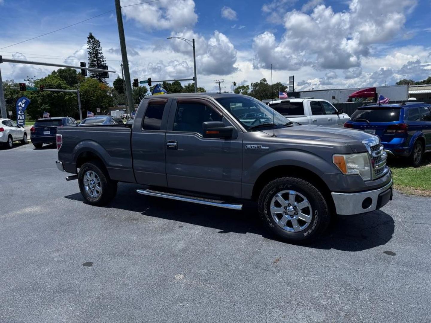 2014 GRAY FORD F150 SUPER CAB (1FTFX1CF8EK) with an 5.0L engine, Automatic transmission, located at 2929 9th St. West, Bradenton, 34205, (941) 242-2810, 27.473591, -82.570679 - Thanks for inquring into DriveNation USA! All vehicles listed can be viewed at www.drivenationusa.com for vehicle history reports and additonal info. We cannot quote any terms such as down payments or monthly payments without an application. You can apply directly at www.drivenationusa.com or by con - Photo#2