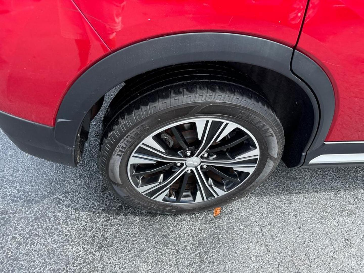 2019 RED MITSUBISHI ECLIPSE CROSS SEL (JA4AT5AA9KZ) with an 1.5L engine, Automatic transmission, located at 2929 9th St. West, Bradenton, 34205, (941) 242-2810, 27.473591, -82.570679 - Thanks for inquring into DriveNation USA! All vehicles listed can be viewed at www.drivenationusa.com for vehicle history reports and additonal info. We cannot quote any terms such as down payments or monthly payments without an application. You can apply directly at www.drivenationusa.com or by con - Photo#8