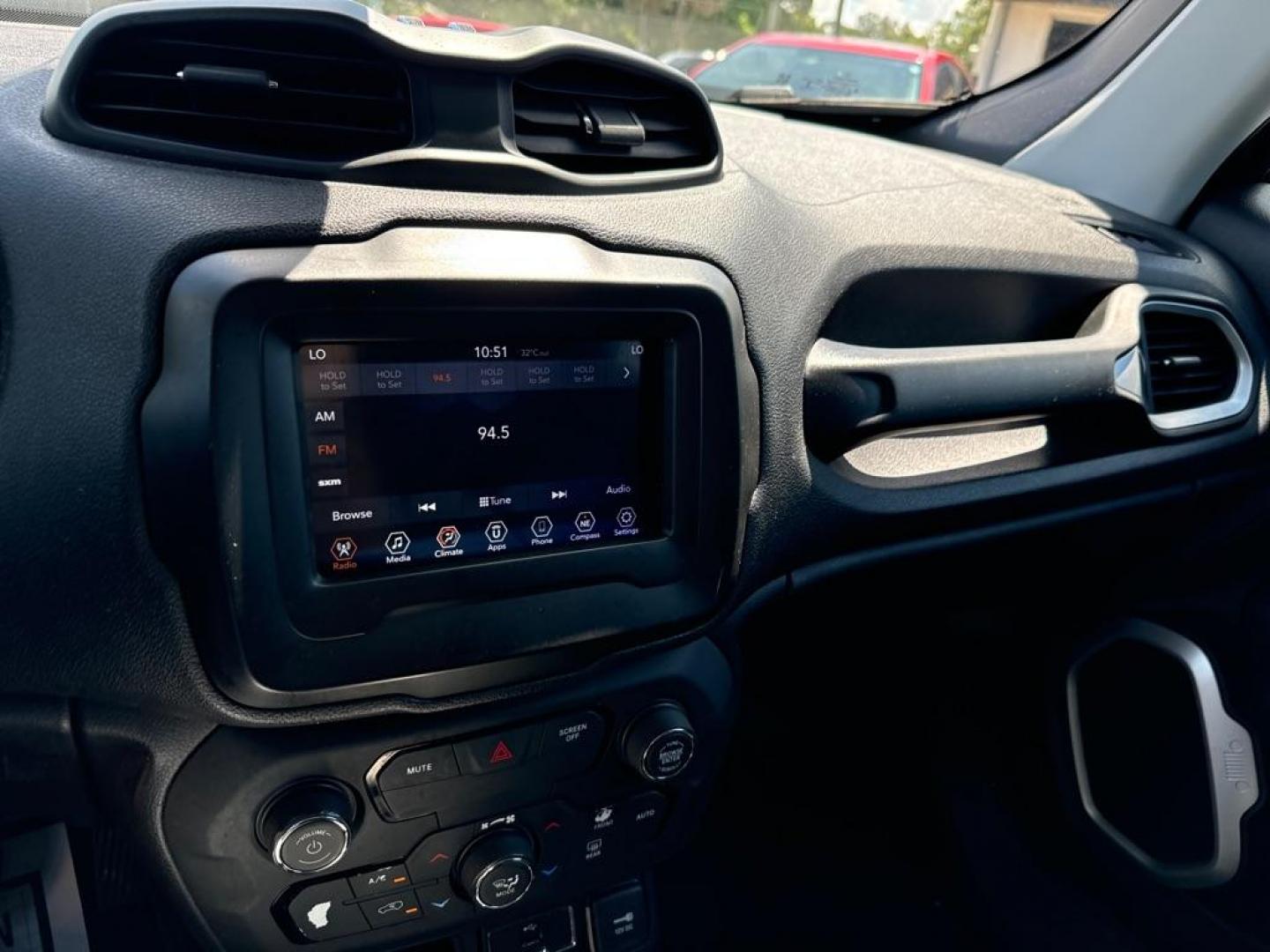 2018 BLACK JEEP RENEGADE LATITUDE (ZACCJABB7JP) with an 2.4L engine, Automatic transmission, located at 2929 9th St. West, Bradenton, 34205, (941) 242-2810, 27.473591, -82.570679 - Thanks for inquring into DriveNation USA! All vehicles listed can be viewed at www.drivenationusa.com for vehicle history reports and additonal info. We cannot quote any terms such as down payments or monthly payments without an application. You can apply directly at www.drivenationusa.com or by con - Photo#11