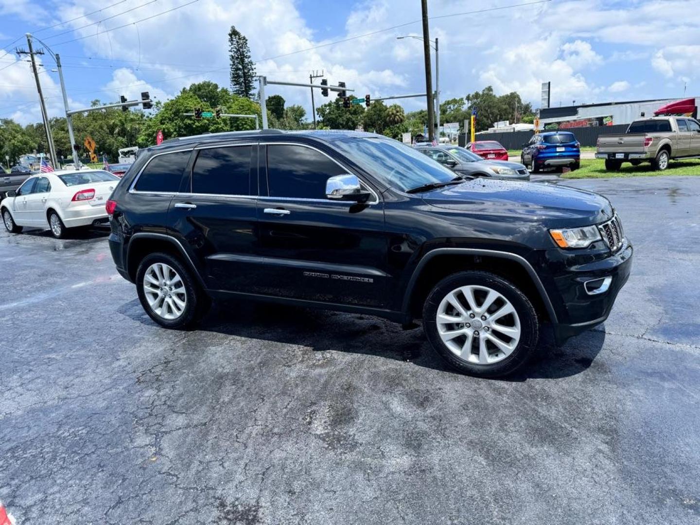 2017 BLACK JEEP GRAND CHEROKEE LIMITED (1C4RJEBG0HC) with an 3.6L engine, Automatic transmission, located at 2929 9th St. West, Bradenton, 34205, (941) 242-2810, 27.473591, -82.570679 - Thanks for inquring into DriveNation USA! All vehicles listed can be viewed at www.drivenationusa.com for vehicle history reports and additonal info. We cannot quote any terms such as down payments or monthly payments without an application. You can apply directly at www.drivenationusa.com or by con - Photo#16
