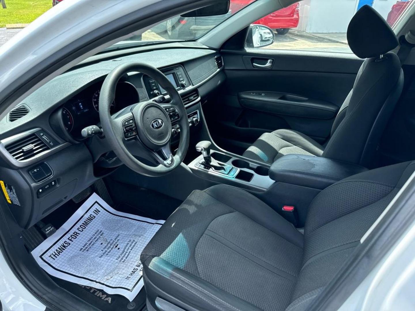 2016 WHITE KIA OPTIMA LX (5XXGT4L34GG) with an 2.4L engine, Automatic transmission, located at 2929 9th St. West, Bradenton, 34205, (941) 242-2810, 27.473591, -82.570679 - Photo#8