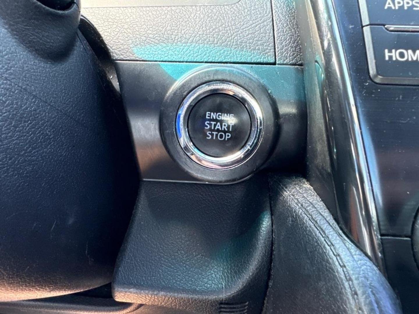 2014 RED TOYOTA CAMRY SE (4T1BF1FK6EU) with an 2.5L engine, Automatic transmission, located at 2929 9th St. West, Bradenton, 34205, (941) 242-2810, 27.473591, -82.570679 - Photo#13