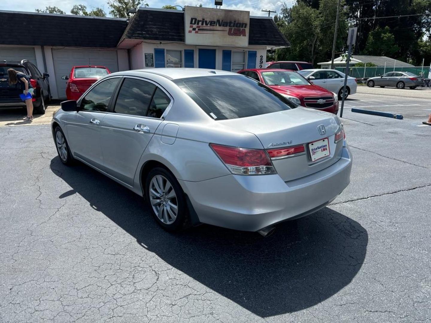 2012 SILVER HONDA ACCORD EXL (1HGCP3F85CA) with an 3.5L engine, Automatic transmission, located at 2929 9th St. West, Bradenton, 34205, (941) 242-2810, 27.473591, -82.570679 - Thanks for inquring into DriveNation USA! All vehicles listed can be viewed at www.drivenationusa.com for vehicle history reports and additonal info. We cannot quote any terms such as down payments or monthly payments without an application. You can apply directly at www.drivenationusa.com or by con - Photo#5