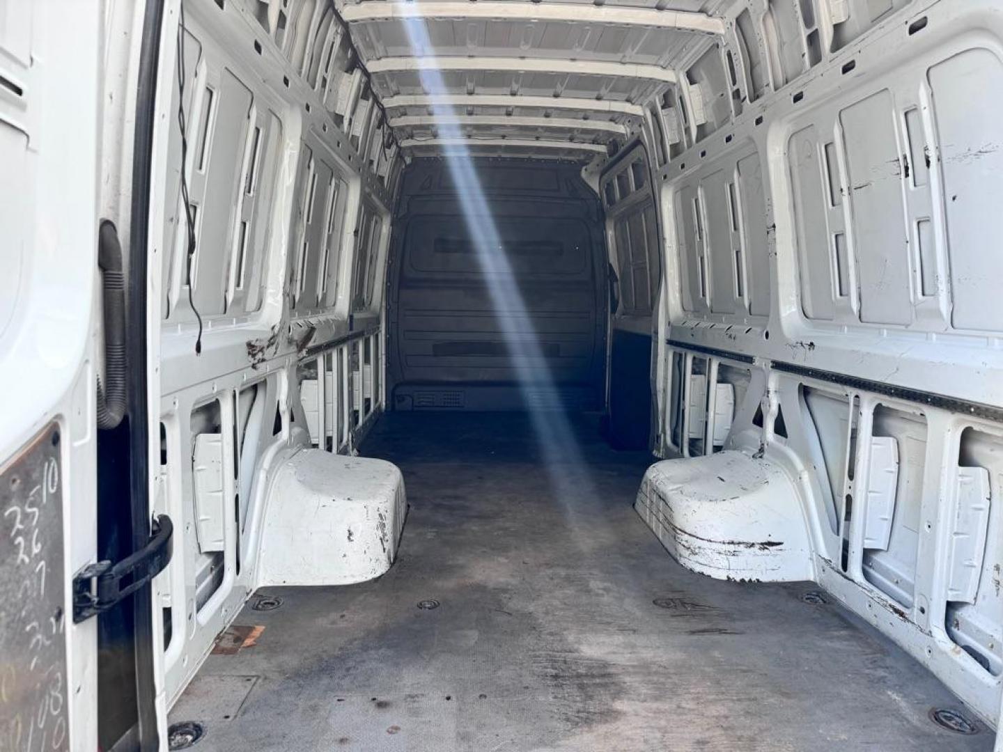 2011 WHITE FREIGHTLINER SPRINTER Mercedes Benz V6 Turbo Diesel (WDYPF1CC7B5) with an DSL engine, Automatic transmission, located at 2929 9th St. West, Bradenton, 34205, (941) 242-2810, 27.473591, -82.570679 - Cash Only, No Financing. $16995 plus tax, tag and $399 doc fee. New engine at approx 250k with documents. Mercedes Benz V6 Turbo Diesel Engine *****Van by appointment only, Call 941-242-2810 to schedule appointment.***** - Photo#6