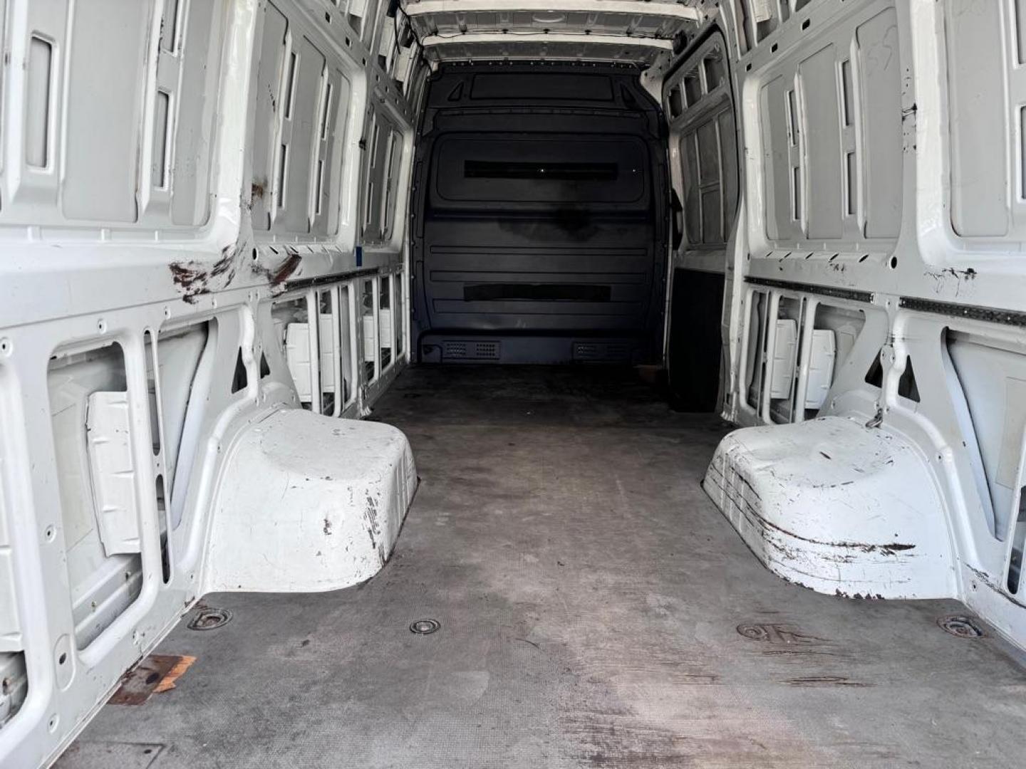 2011 WHITE FREIGHTLINER SPRINTER Mercedes Benz V6 Turbo Diesel (WDYPF1CC7B5) with an DSL engine, Automatic transmission, located at 2929 9th St. West, Bradenton, 34205, (941) 242-2810, 27.473591, -82.570679 - Cash Only, No Financing. $16995 plus tax, tag and $399 doc fee. New engine at approx 250k with documents. Mercedes Benz V6 Turbo Diesel Engine *****Van by appointment only, Call 941-242-2810 to schedule appointment.***** - Photo#7