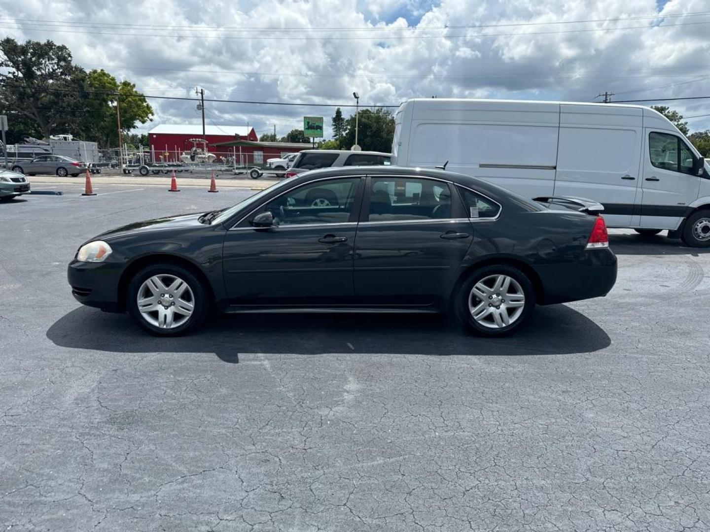 2014 GRAY CHEVROLET IMPALA LIMITED LT (2G1WB5E31E1) with an 3.6L engine, Automatic transmission, located at 2929 9th St. West, Bradenton, 34205, (941) 242-2810, 27.473591, -82.570679 - Thanks for inquring into DriveNation USA! All vehicles listed can be viewed at www.drivenationusa.com for vehicle history reports and additonal info. We cannot quote any terms such as down payments or monthly payments without an application. You can apply directly at www.drivenationusa.com or by con - Photo#4