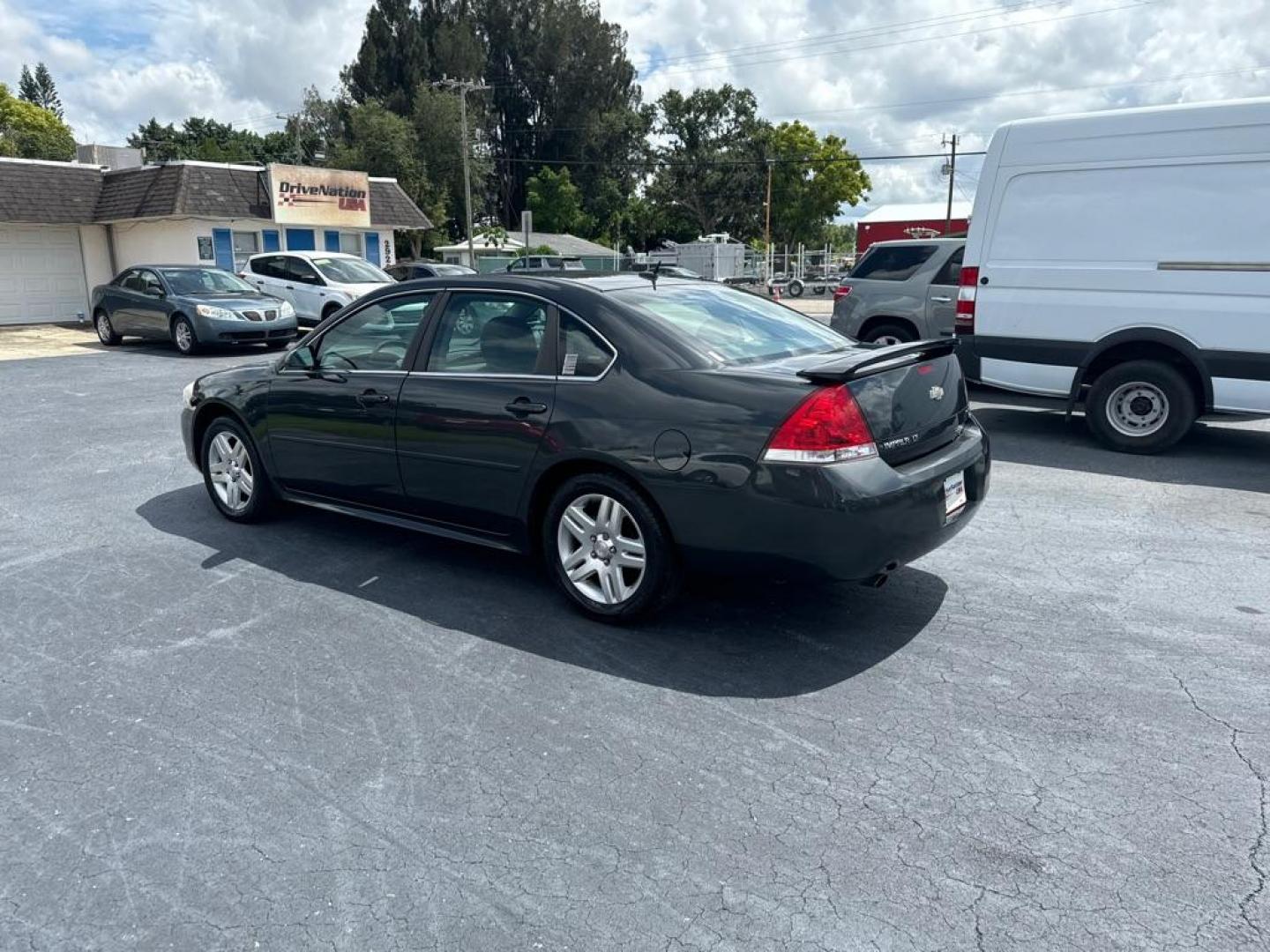 2014 GRAY CHEVROLET IMPALA LIMITED LT (2G1WB5E31E1) with an 3.6L engine, Automatic transmission, located at 2929 9th St. West, Bradenton, 34205, (941) 242-2810, 27.473591, -82.570679 - Thanks for inquring into DriveNation USA! All vehicles listed can be viewed at www.drivenationusa.com for vehicle history reports and additonal info. We cannot quote any terms such as down payments or monthly payments without an application. You can apply directly at www.drivenationusa.com or by con - Photo#5