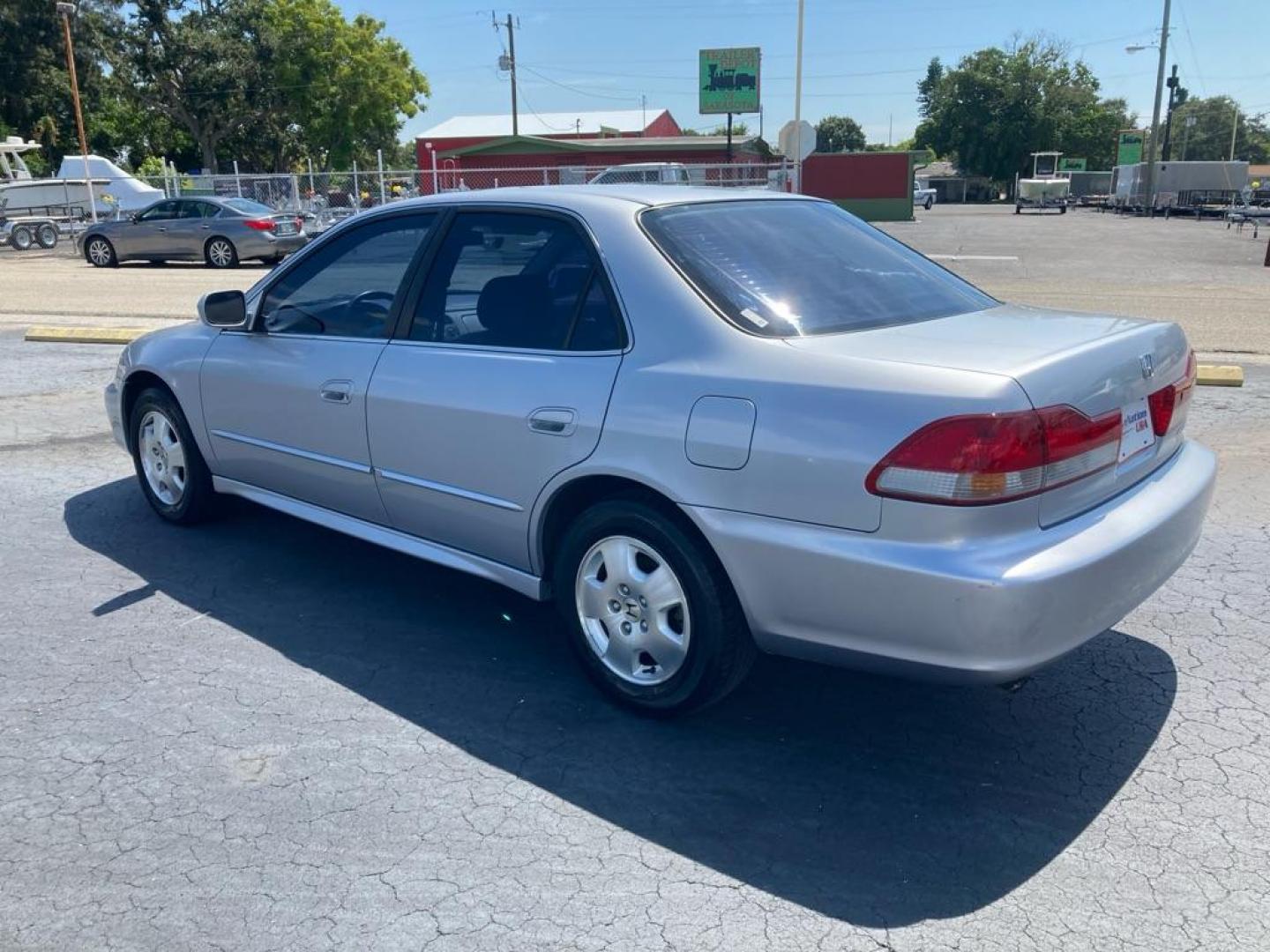 2002 SILVER HONDA ACCORD EX (1HGCG16572A) with an 3.0L engine, Automatic transmission, located at 2929 9th St. West, Bradenton, 34205, (941) 242-2810, 27.473591, -82.570679 - Thanks for inquring into DriveNation USA! All vehicles listed can be viewed at www.drivenationusa.com for vehicle history reports and additonal info. We cannot quote any terms such as down payments or monthly payments without an application. You can apply directly at www.drivenationusa.com or by con - Photo#6