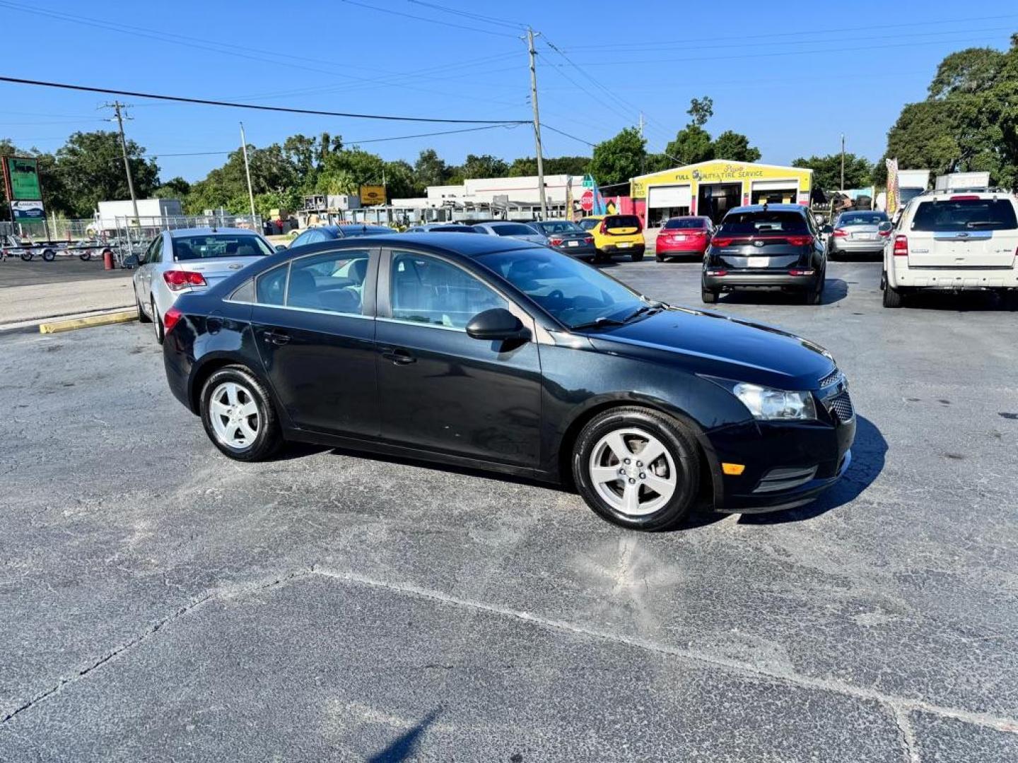 2013 GRAY CHEVROLET CRUZE LS (1G1PA5SH1D7) with an 1.8L engine, Automatic transmission, located at 2929 9th St. West, Bradenton, 34205, (941) 242-2810, 27.473591, -82.570679 - Thanks for inquring into DriveNation USA! All vehicles listed can be viewed at www.drivenationusa.com for vehicle history reports and additonal info. We cannot quote any terms such as down payments or monthly payments without an application. You can apply directly at www.drivenationusa.com or by con - Photo#0