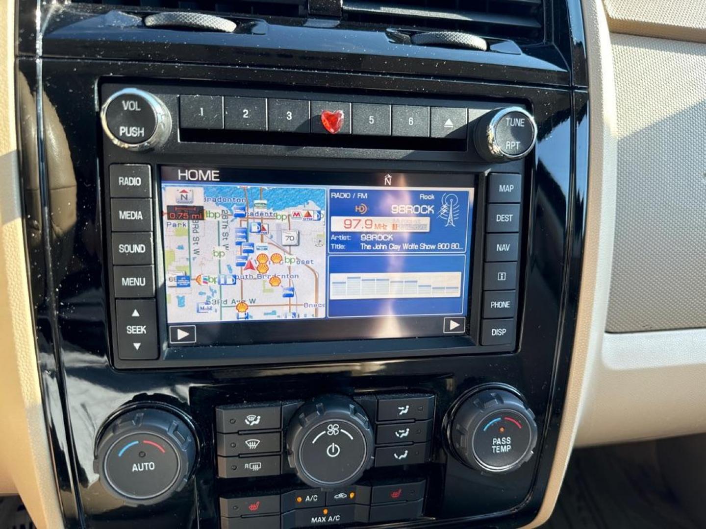 2011 WHITE FORD ESCAPE LIMITED (1FMCU9EG3BK) with an 3.0L engine, Automatic transmission, located at 2929 9th St. West, Bradenton, 34205, (941) 242-2810, 27.473591, -82.570679 - Thanks for inquring into DriveNation USA! All vehicles listed can be viewed at www.drivenationusa.com for vehicle history reports and additonal info. We cannot quote any terms such as down payments or monthly payments without an application. You can apply directly at www.drivenationusa.com or by con - Photo#12