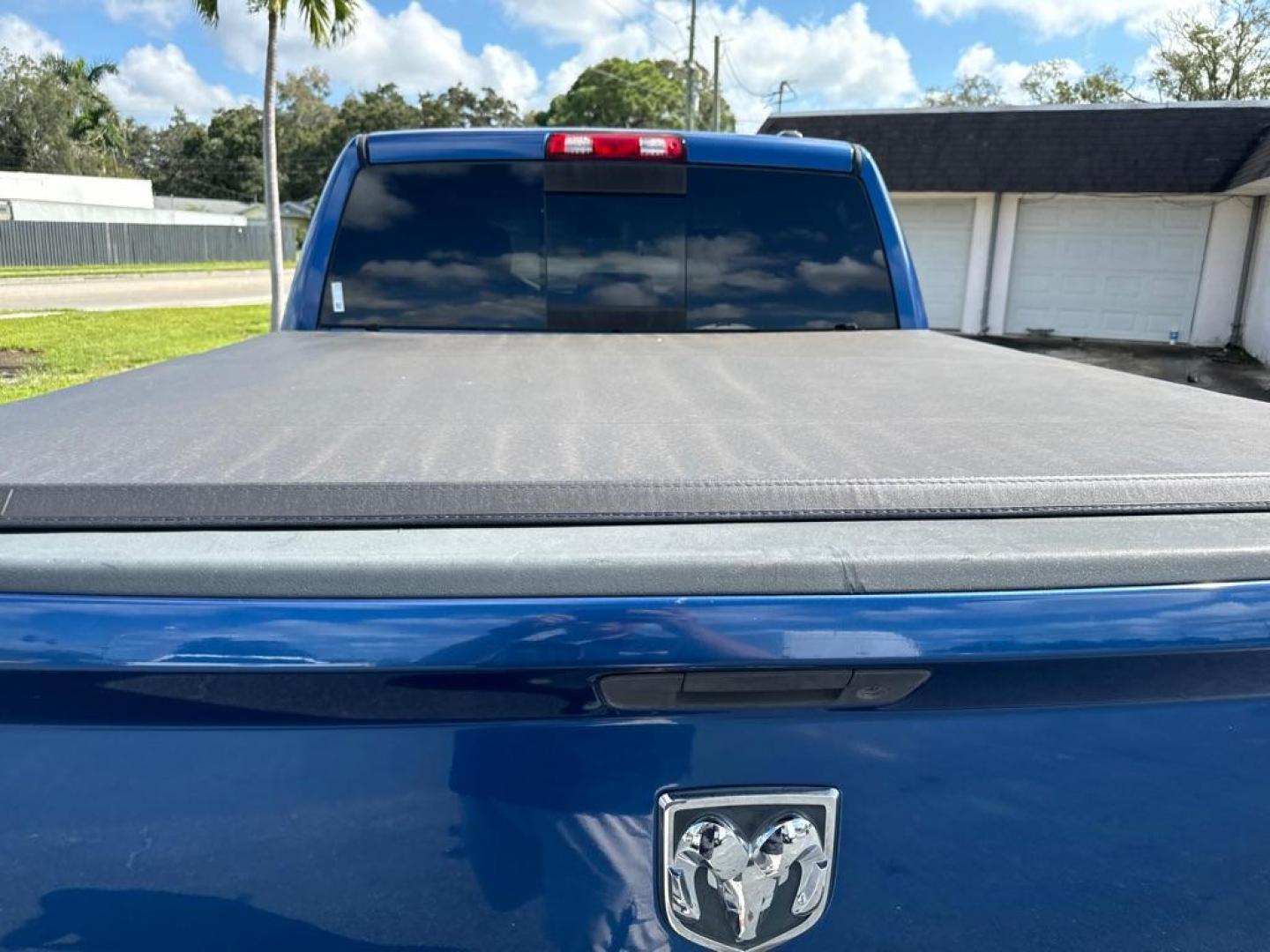 2011 BLUE DODGE RAM 1500 (1D7RV1CT7BS) with an 5.7L engine, Automatic transmission, located at 2929 9th St. West, Bradenton, 34205, (941) 242-2810, 27.473591, -82.570679 - Thanks for inquring into DriveNation USA! All vehicles listed can be viewed at www.drivenationusa.com for vehicle history reports and additonal info. We cannot quote any terms such as down payments or monthly payments without an application. You can apply directly at www.drivenationusa.com or by con - Photo#12