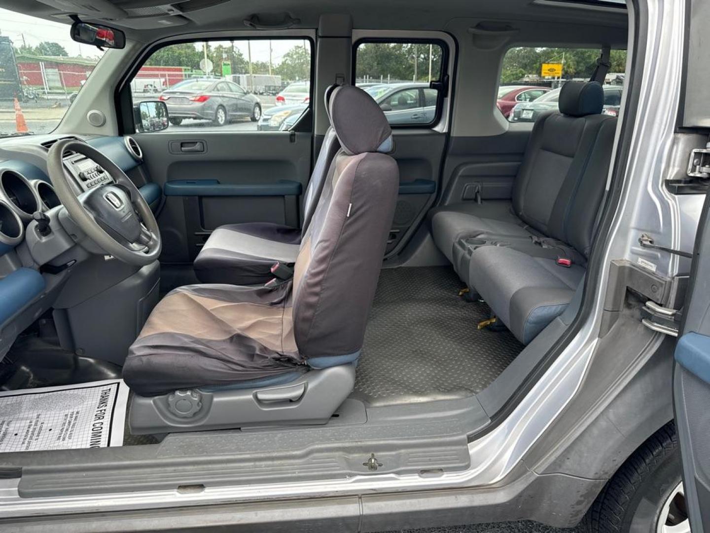 2003 SILVER HONDA ELEMENT EX (5J6YH286X3L) with an 2.4L engine, Automatic transmission, located at 2929 9th St. West, Bradenton, 34205, (941) 242-2810, 27.473591, -82.570679 - Thanks for inquring into DriveNation USA! All vehicles listed can be viewed at www.drivenationusa.com for vehicle history reports and additonal info. We cannot quote any terms such as down payments or monthly payments without an application. You can apply directly at www.drivenationusa.com or by con - Photo#10