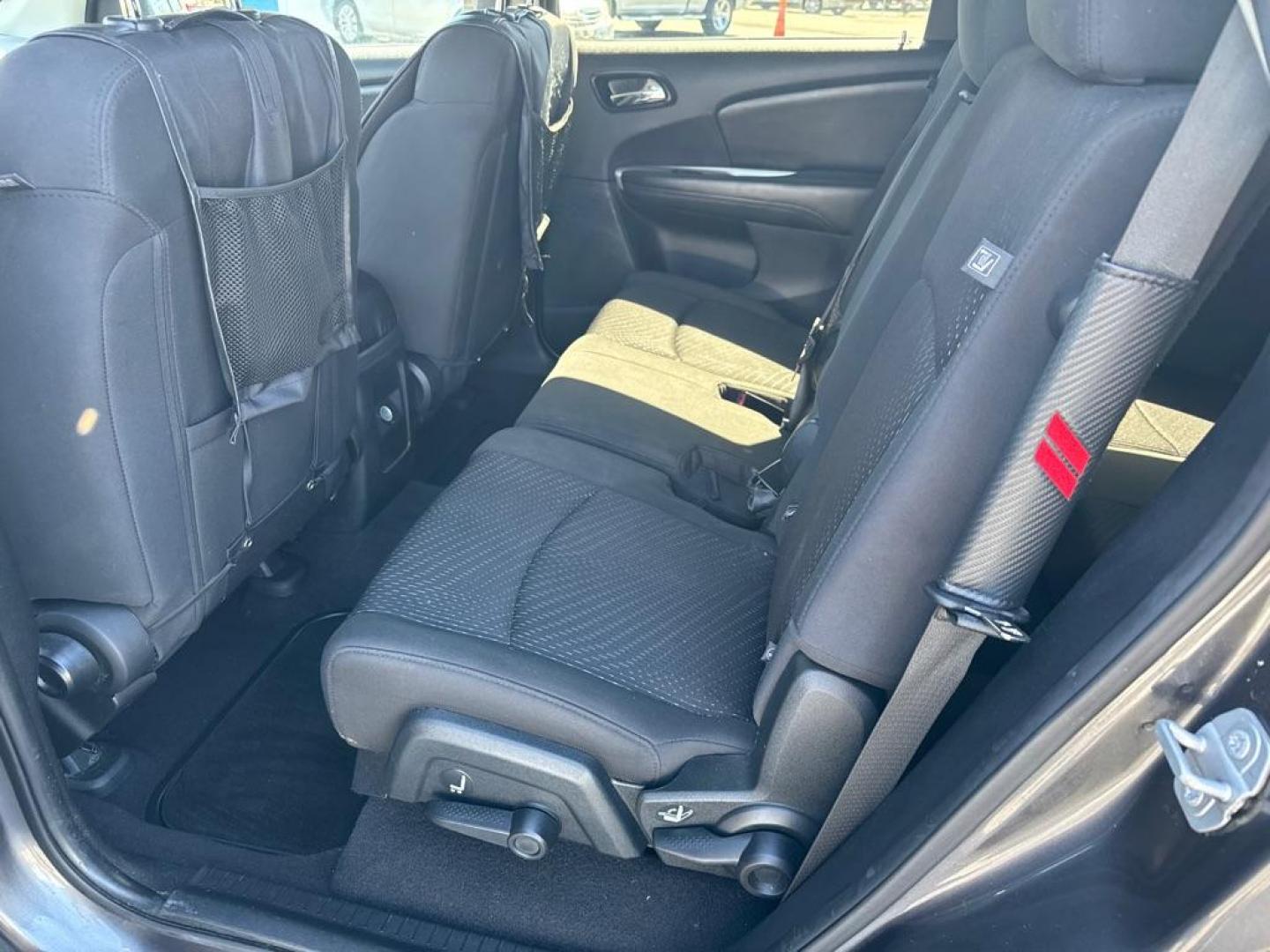 2018 GRAY DODGE JOURNEY CROSSROADS (3C4PDCAB0JT) with an 2.4L engine, Automatic transmission, located at 2929 9th St. West, Bradenton, 34205, (941) 242-2810, 27.473591, -82.570679 - Photo#11
