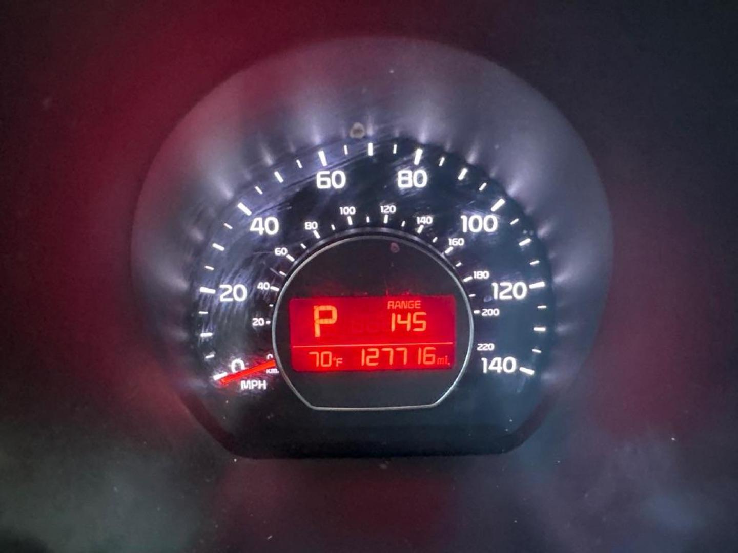 2015 TAN KIA SOUL + (KNDJP3A55F7) with an 2.0L engine, Automatic transmission, located at 2929 9th St. West, Bradenton, 34205, (941) 242-2810, 27.473591, -82.570679 - Photo#9