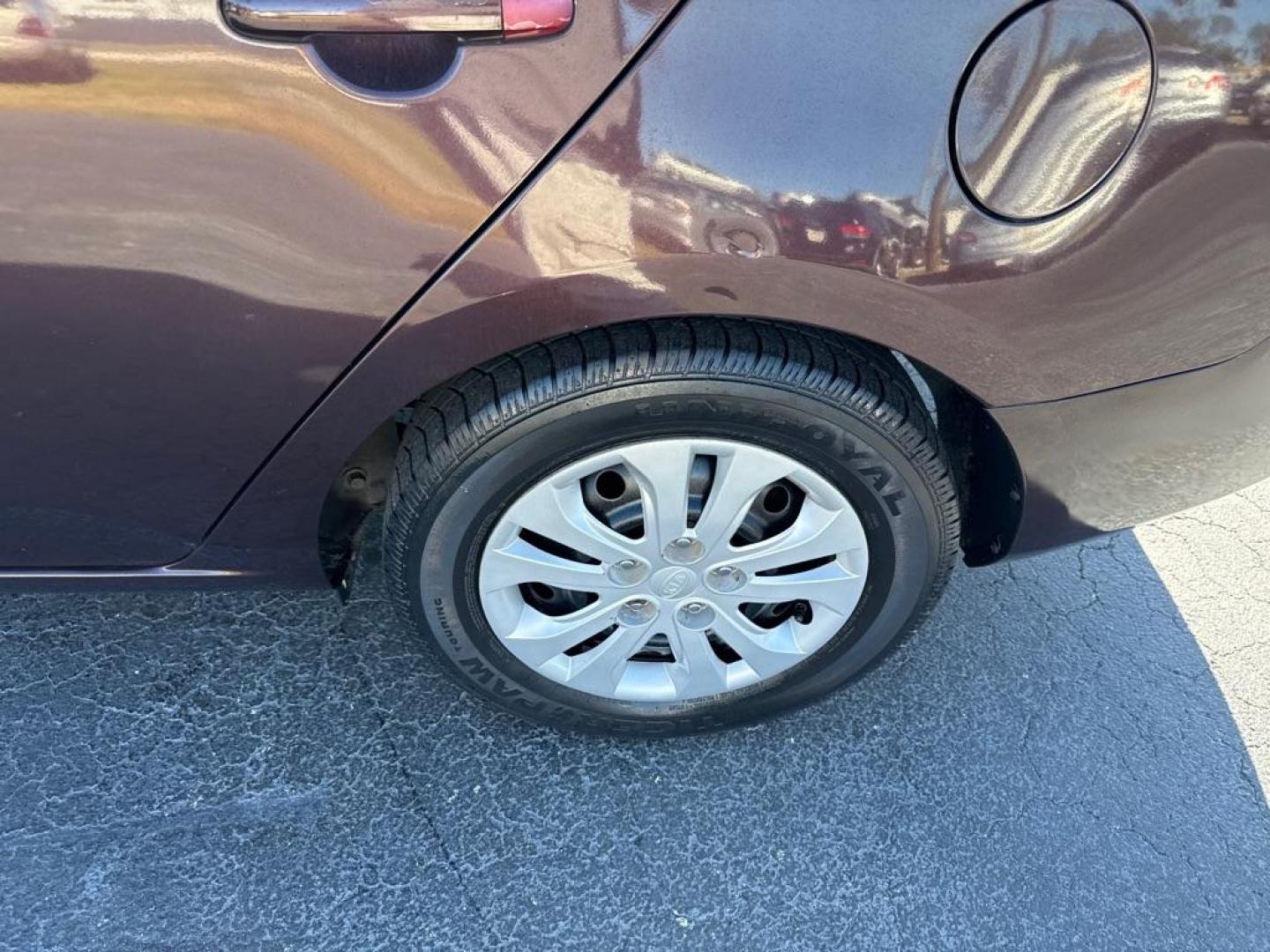 2010 PURPLE KIA FORTE EX (KNAFU4A28A5) with an 2.0L engine, Automatic transmission, located at 2929 9th St. West, Bradenton, 34205, (941) 242-2810, 27.473591, -82.570679 - Photo#9