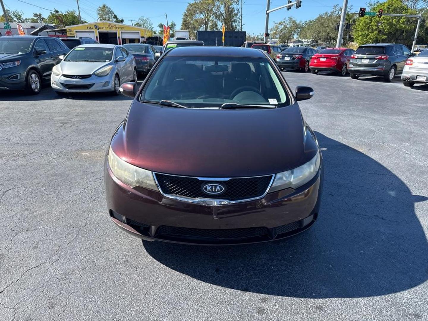 2010 PURPLE KIA FORTE EX (KNAFU4A28A5) with an 2.0L engine, Automatic transmission, located at 2929 9th St. West, Bradenton, 34205, (941) 242-2810, 27.473591, -82.570679 - Photo#2