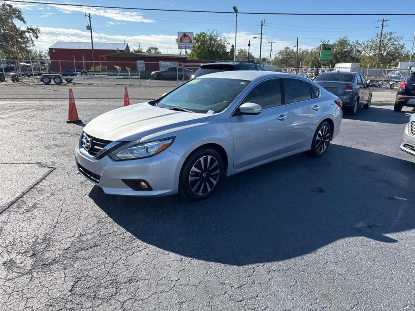 2018 SILVER NISSAN ALTIMA 2.5 (1N4AL3AP7JC) with an 2.5L engine, Continuously Variable transmission, located at 2929 9th St. West, Bradenton, 34205, (941) 242-2810, 27.473591, -82.570679 - Thanks for inquring into DriveNation USA! All vehicles listed can be viewed at www.drivenationusa.com for vehicle history reports and additonal info. We cannot quote any terms such as down payments or monthly payments without an application. You can apply directly at www.drivenationusa.com or by con - Photo#3