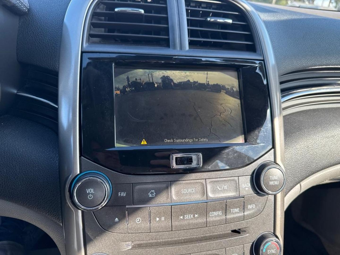 2013 SILVER CHEVROLET MALIBU 1LT (1G11D5RR9DF) with an 2.4L engine, Automatic transmission, located at 2929 9th St. West, Bradenton, 34205, (941) 242-2810, 27.473591, -82.570679 - Thanks for inquring into DriveNation USA! All vehicles listed can be viewed at www.drivenationusa.com for vehicle history reports and additonal info. We cannot quote any terms such as down payments or monthly payments without an application. You can apply directly at www.drivenationusa.com or by con - Photo#9