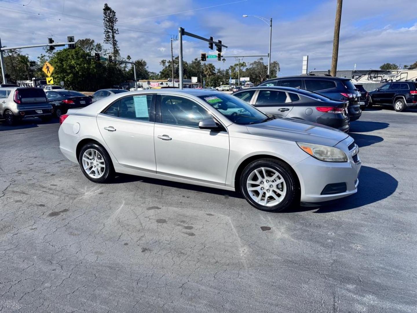 2013 SILVER CHEVROLET MALIBU 1LT (1G11D5RR9DF) with an 2.4L engine, Automatic transmission, located at 2929 9th St. West, Bradenton, 34205, (941) 242-2810, 27.473591, -82.570679 - Thanks for inquring into DriveNation USA! All vehicles listed can be viewed at www.drivenationusa.com for vehicle history reports and additonal info. We cannot quote any terms such as down payments or monthly payments without an application. You can apply directly at www.drivenationusa.com or by con - Photo#1