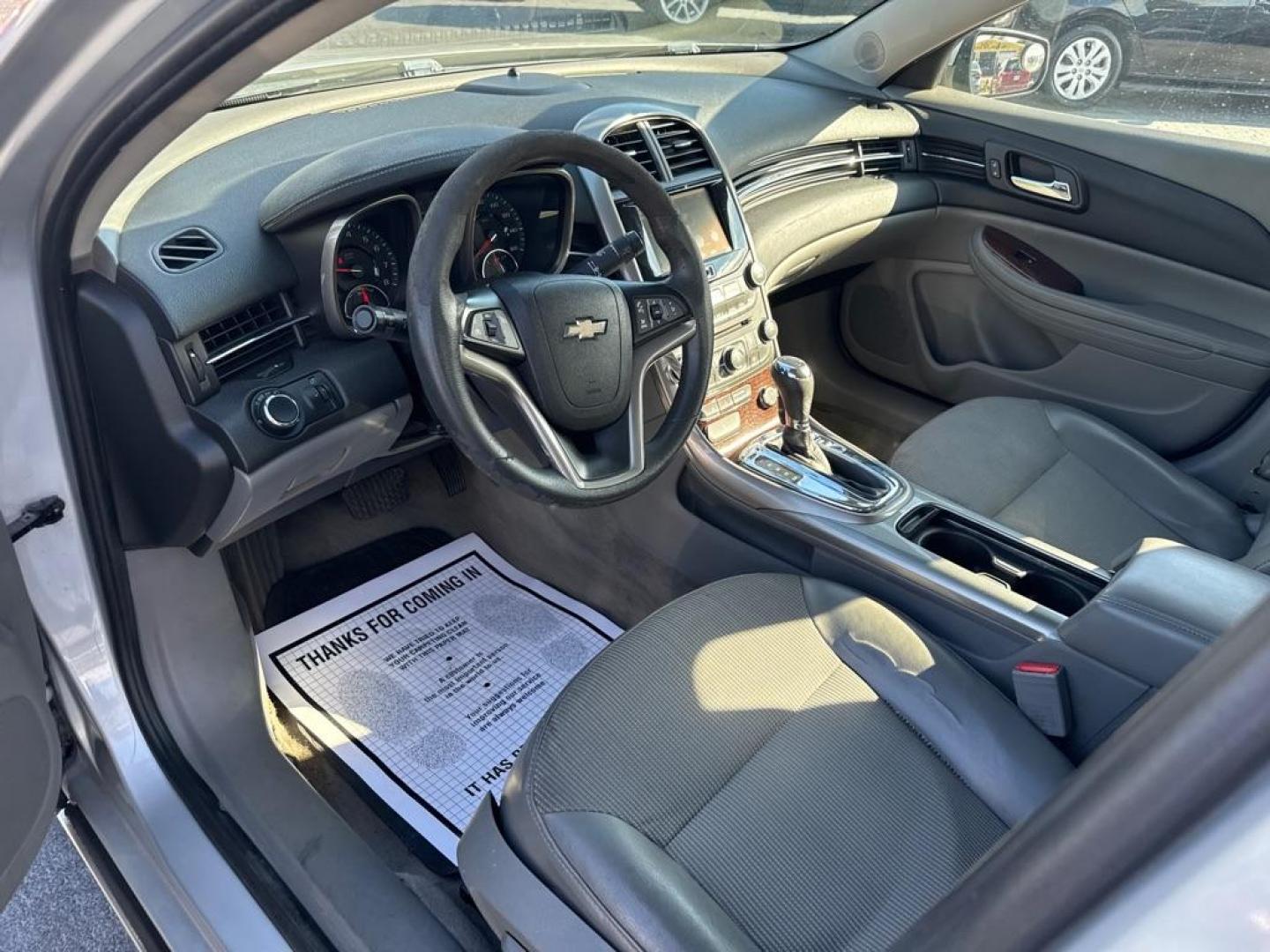 2013 SILVER CHEVROLET MALIBU 1LT (1G11D5RR9DF) with an 2.4L engine, Automatic transmission, located at 2929 9th St. West, Bradenton, 34205, (941) 242-2810, 27.473591, -82.570679 - Thanks for inquring into DriveNation USA! All vehicles listed can be viewed at www.drivenationusa.com for vehicle history reports and additonal info. We cannot quote any terms such as down payments or monthly payments without an application. You can apply directly at www.drivenationusa.com or by con - Photo#7