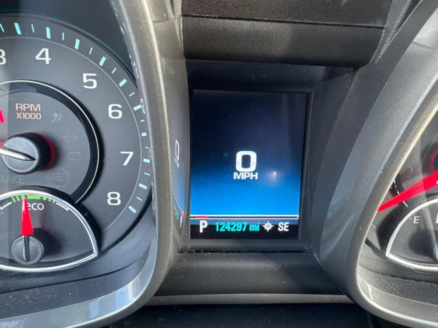 2013 SILVER CHEVROLET MALIBU 1LT (1G11D5RR9DF) with an 2.4L engine, Automatic transmission, located at 2929 9th St. West, Bradenton, 34205, (941) 242-2810, 27.473591, -82.570679 - Thanks for inquring into DriveNation USA! All vehicles listed can be viewed at www.drivenationusa.com for vehicle history reports and additonal info. We cannot quote any terms such as down payments or monthly payments without an application. You can apply directly at www.drivenationusa.com or by con - Photo#8
