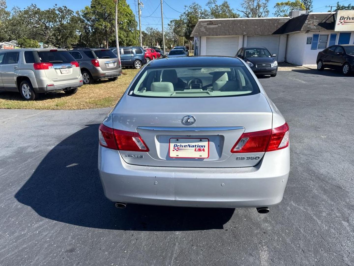 2007 SILVER LEXUS ES 350 (JTHBJ46G272) with an 3.5L engine, Automatic transmission, located at 2929 9th St. West, Bradenton, 34205, (941) 242-2810, 27.473591, -82.570679 - Thanks for inquring into DriveNation USA! All vehicles listed can be viewed at www.drivenationusa.com for vehicle history reports and additonal info. We cannot quote any terms such as down payments or monthly payments without an application. You can apply directly at www.drivenationusa.com or by con - Photo#6