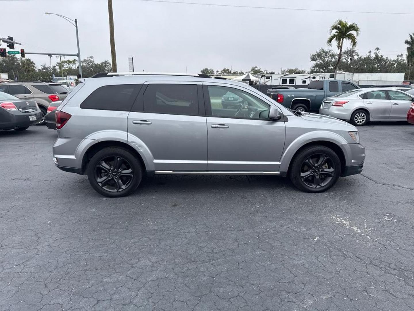 2018 GRAY DODGE JOURNEY CROSSROAD (3C4PDDGG9JT) with an 3.6L engine, Automatic transmission, located at 2929 9th St. West, Bradenton, 34205, (941) 242-2810, 27.473591, -82.570679 - Thanks for inquring into DriveNation USA! All vehicles listed can be viewed at www.drivenationusa.com for vehicle history reports and additonal info. We cannot quote any terms such as down payments or monthly payments without an application. You can apply directly at www.drivenationusa.com or by con - Photo#9