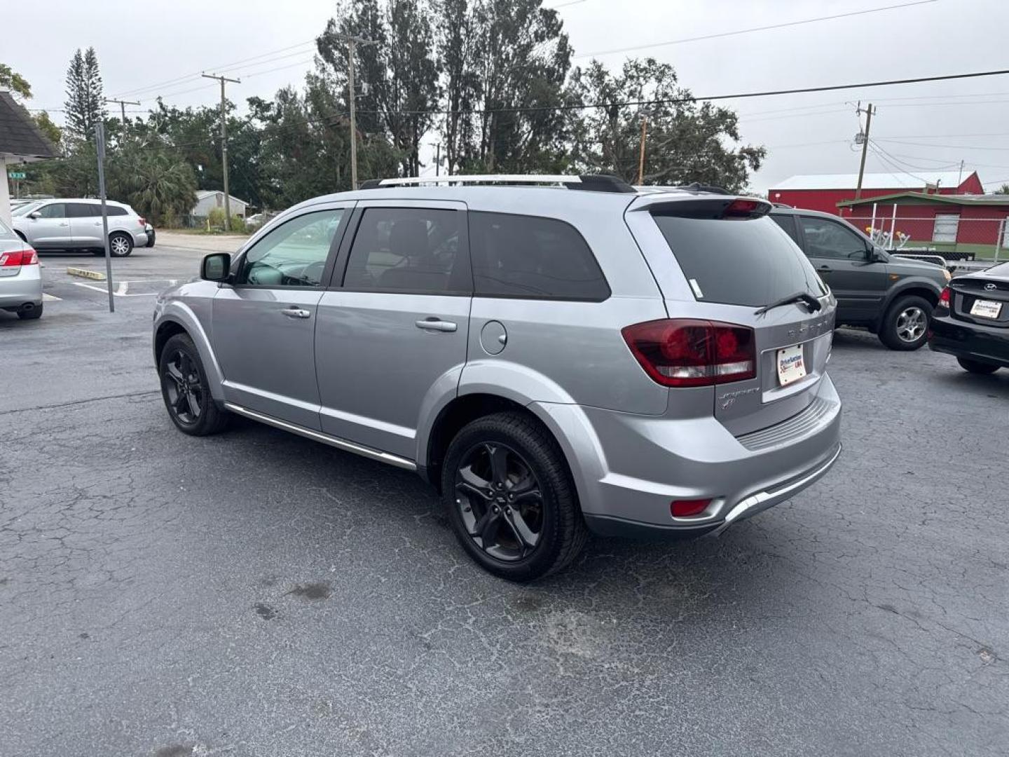 2018 GRAY DODGE JOURNEY CROSSROAD (3C4PDDGG9JT) with an 3.6L engine, Automatic transmission, located at 2929 9th St. West, Bradenton, 34205, (941) 242-2810, 27.473591, -82.570679 - Thanks for inquring into DriveNation USA! All vehicles listed can be viewed at www.drivenationusa.com for vehicle history reports and additonal info. We cannot quote any terms such as down payments or monthly payments without an application. You can apply directly at www.drivenationusa.com or by con - Photo#6