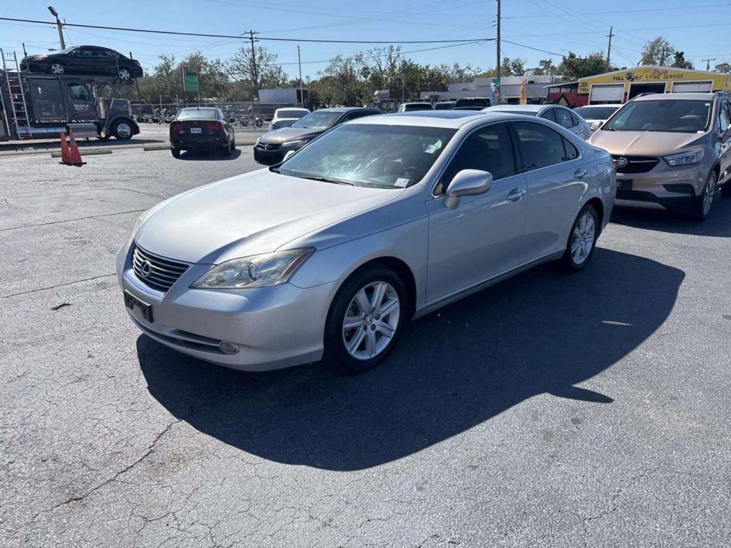 2007 GRAY LEXUS ES 350 (JTHBJ46G472) with an 3.5L engine, Automatic transmission, located at 2929 9th St. West, Bradenton, 34205, (941) 242-2810, 27.473591, -82.570679 - Thanks for inquring into DriveNation USA! All vehicles listed can be viewed at www.drivenationusa.com for vehicle history reports and additonal info. We cannot quote any terms such as down payments or monthly payments without an application. You can apply directly at www.drivenationusa.com or by con - Photo#4