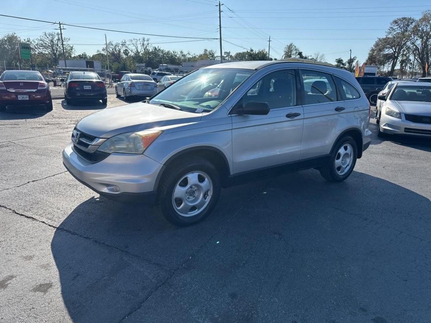 2010 SILVER HONDA CR-V LX (3CZRE3H35AG) with an 2.4L engine, Automatic transmission, located at 2929 9th St. West, Bradenton, 34205, (941) 242-2810, 27.473591, -82.570679 - Thanks for inquring into DriveNation USA! All vehicles listed can be viewed at www.drivenationusa.com for vehicle history reports and additonal info. We cannot quote any terms such as down payments or monthly payments without an application. You can apply directly at www.drivenationusa.com or by con - Photo#3