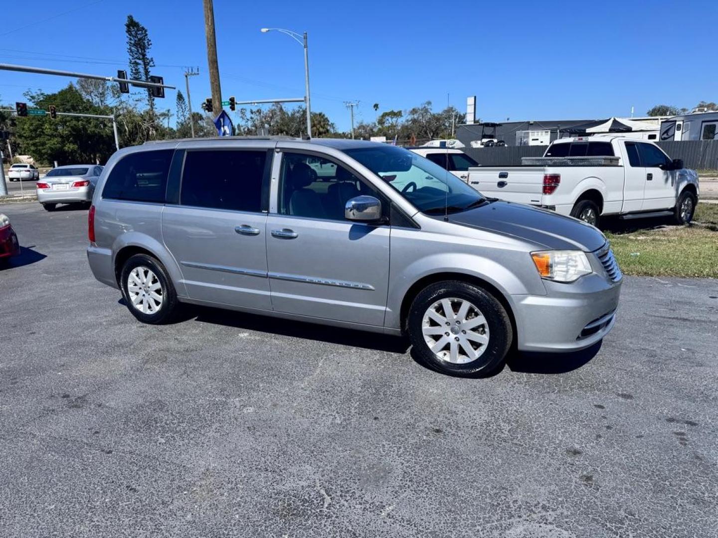 2014 GRAY CHRYSLER TOWN and COUNTRY TOURING (2C4RC1BG4ER) with an 3.6L engine, Automatic transmission, located at 2929 9th St. West, Bradenton, 34205, (941) 242-2810, 27.473591, -82.570679 - Thanks for inquring into DriveNation USA! All vehicles listed can be viewed at www.drivenationusa.com for vehicle history reports and additonal info. We cannot quote any terms such as down payments or monthly payments without an application. You can apply directly at www.drivenationusa.com or by con - Photo#2