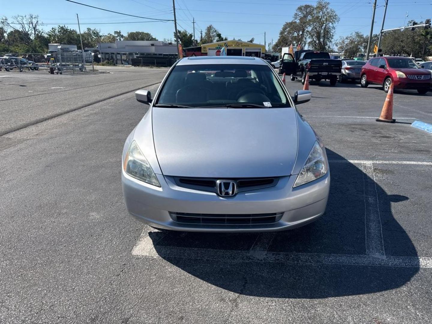 2005 SILVER HONDA ACCORD EX (1HGCM66805A) with an 3.0L engine, Automatic transmission, located at 2929 9th St. West, Bradenton, 34205, (941) 242-2810, 27.473591, -82.570679 - Photo#2